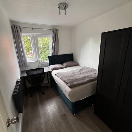 Modern 2 Bed Apartment & Free Parking Κάντεμπερι Εξωτερικό φωτογραφία